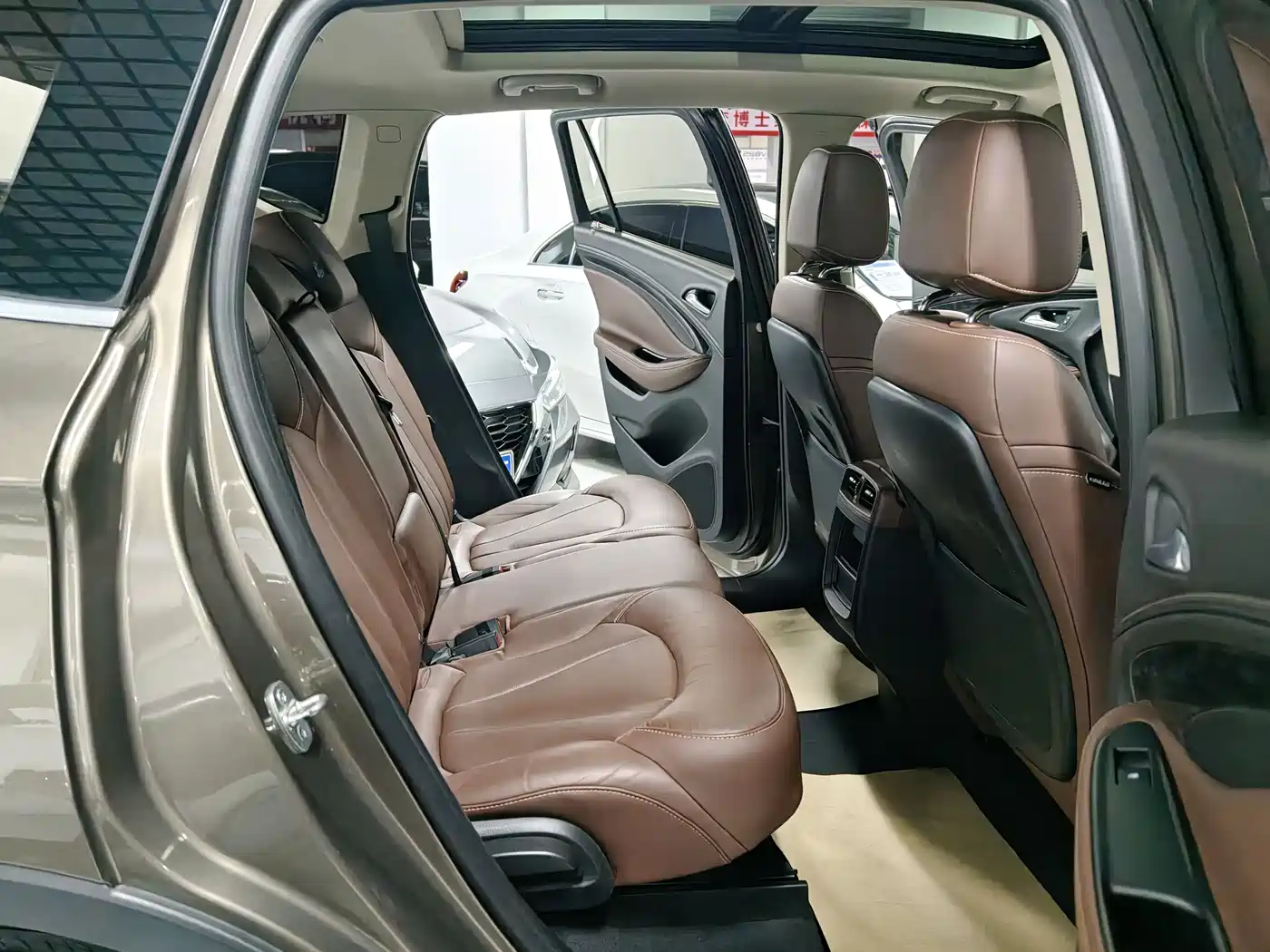 Buick Envision Plus 2016 28T 4WD Luxury фото 10
