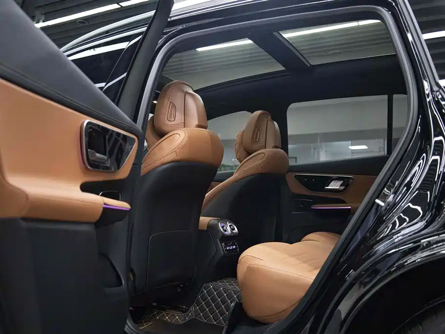 Mercedes-Benz GLC 2025 Model Year GLC 260 L 4MATIC Luxury фото 19