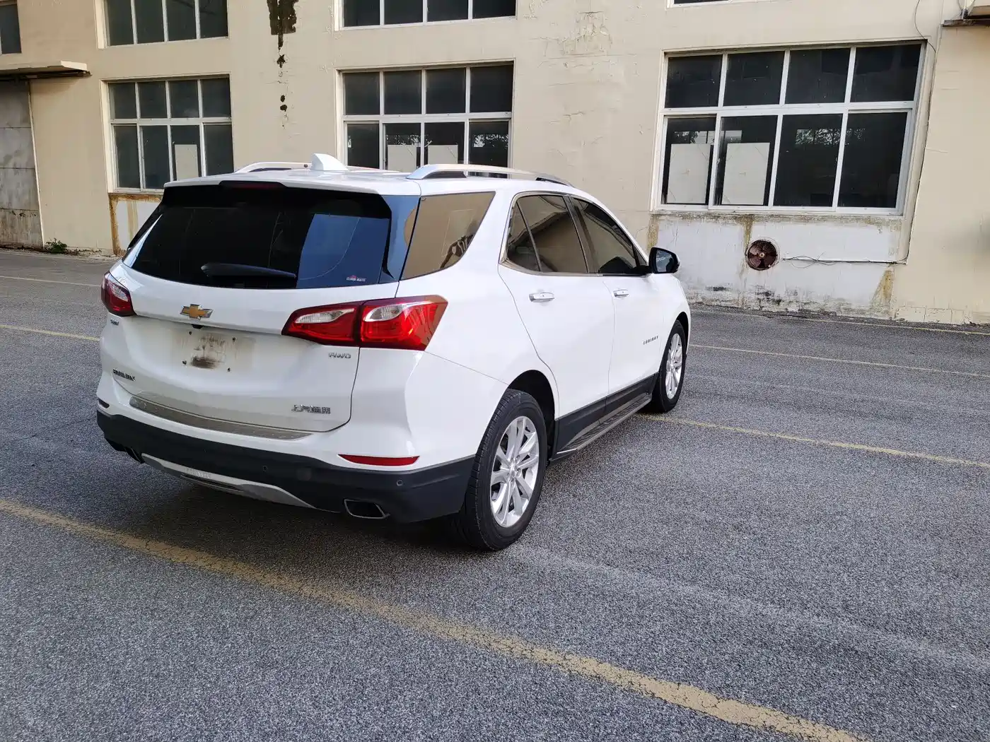 Chevrolet Equinox 2018 550T Automatic 4WD Pioneer Edition фото 6