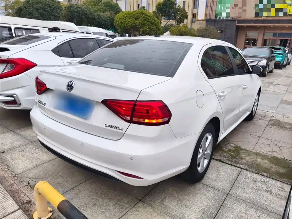 VOLKSWAGEN LAVIDA