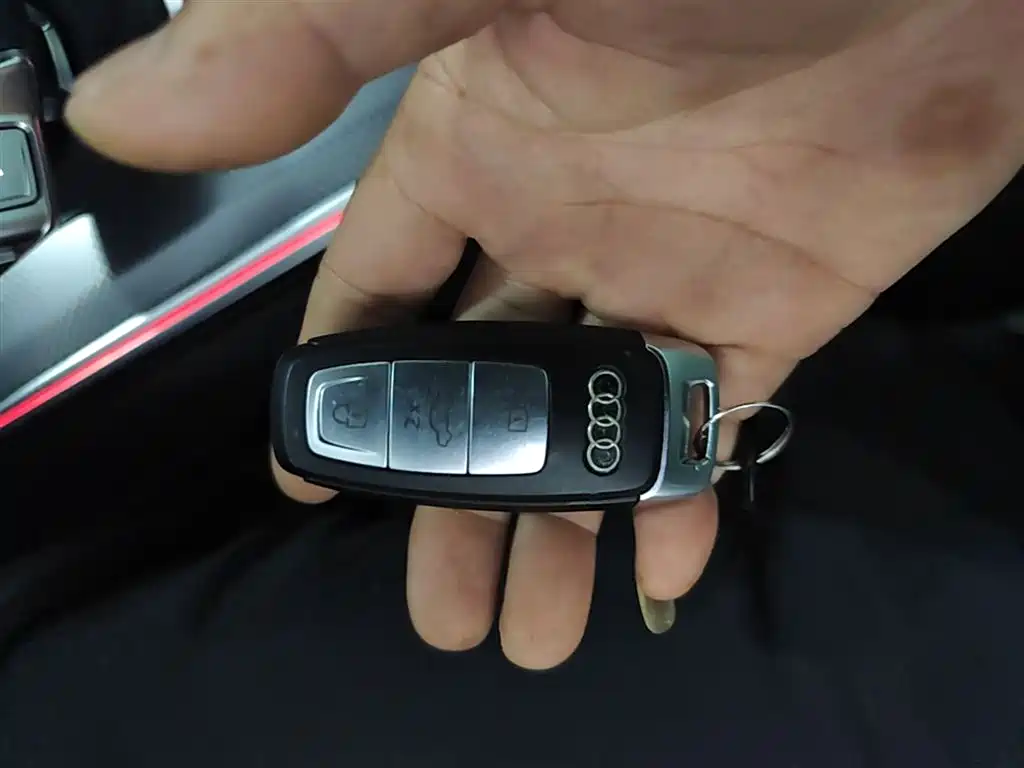 Audi A6L 2024 40 TFSI Luxury Dynamic фото 9