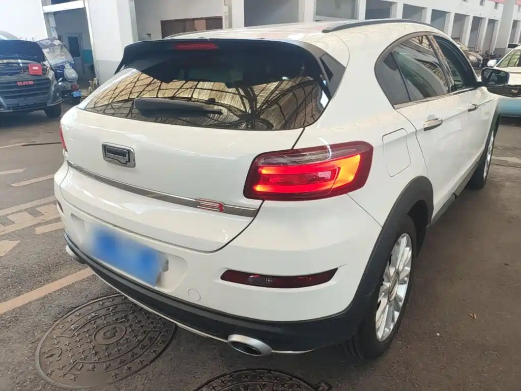 Qoros 3 2016 2016 Urban SUV 1.6T Automatic Zhizhen