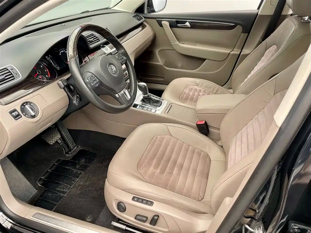Volkswagen Magotan 2013 2.0TSI Premium фото 6