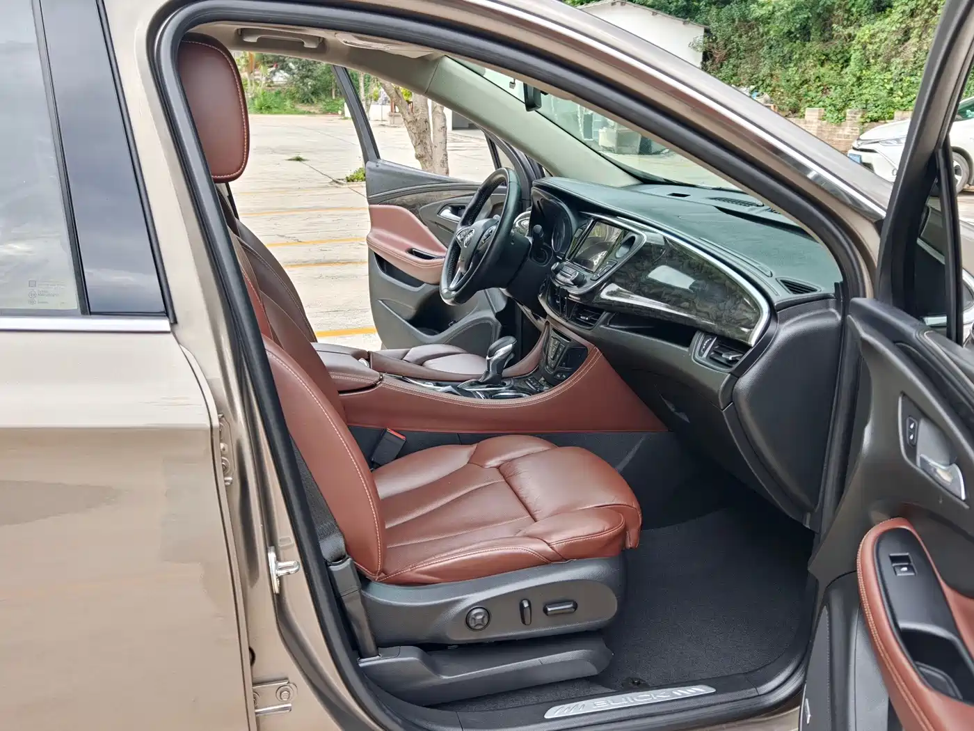 Buick Envision Plus 2015 2014 28T 4WD All-round Flagship