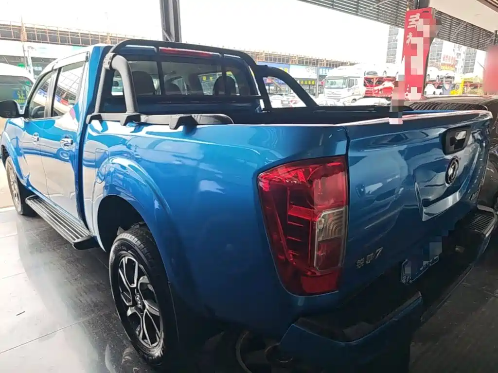Dongfeng Rich 7 2023 2022 2.3T Automatic 4WD Diesel Standard Long Flat Cargo Box M9T