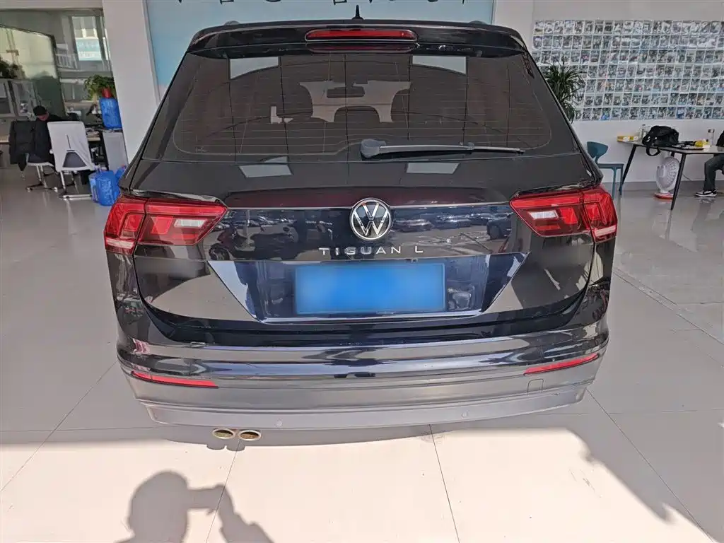 Volkswagen Tiguan L 2021 330TSI Automatic 2WD Comfort фото 4