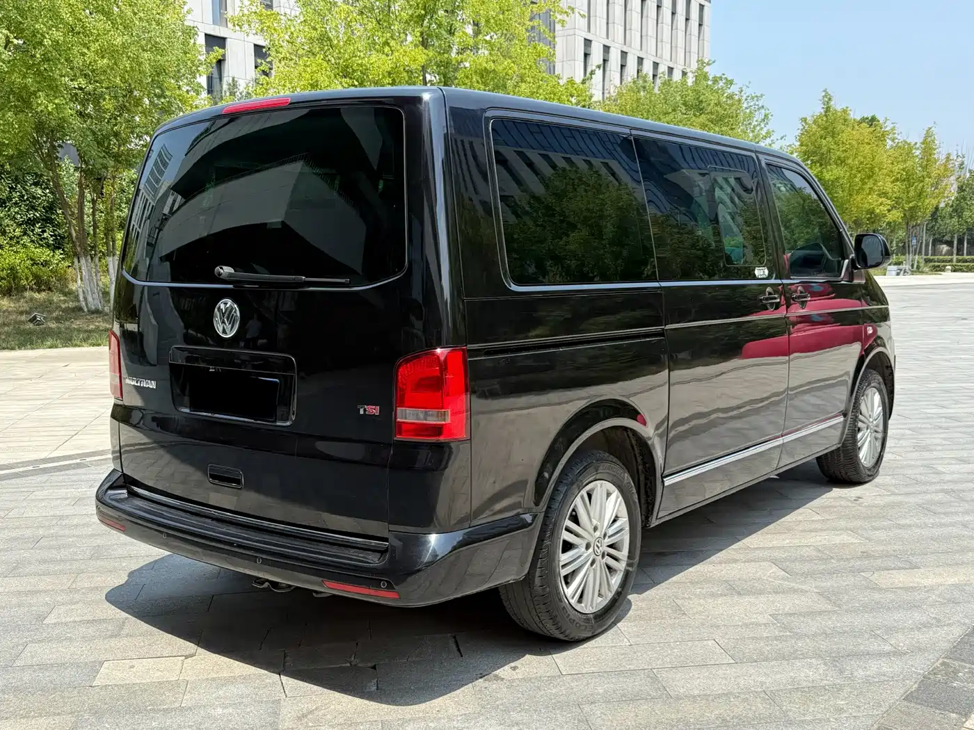 Volkswagen Multivan 2014 2012 2.0TSI 2WD Business Edition