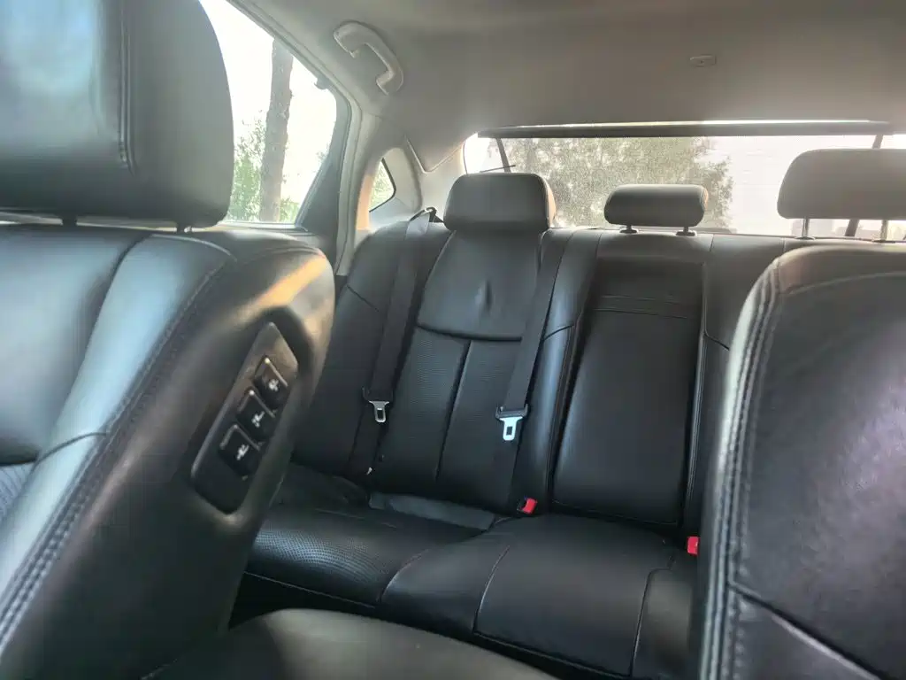 Infiniti Q70 2014 2013 Q70L 2.5L Comfort