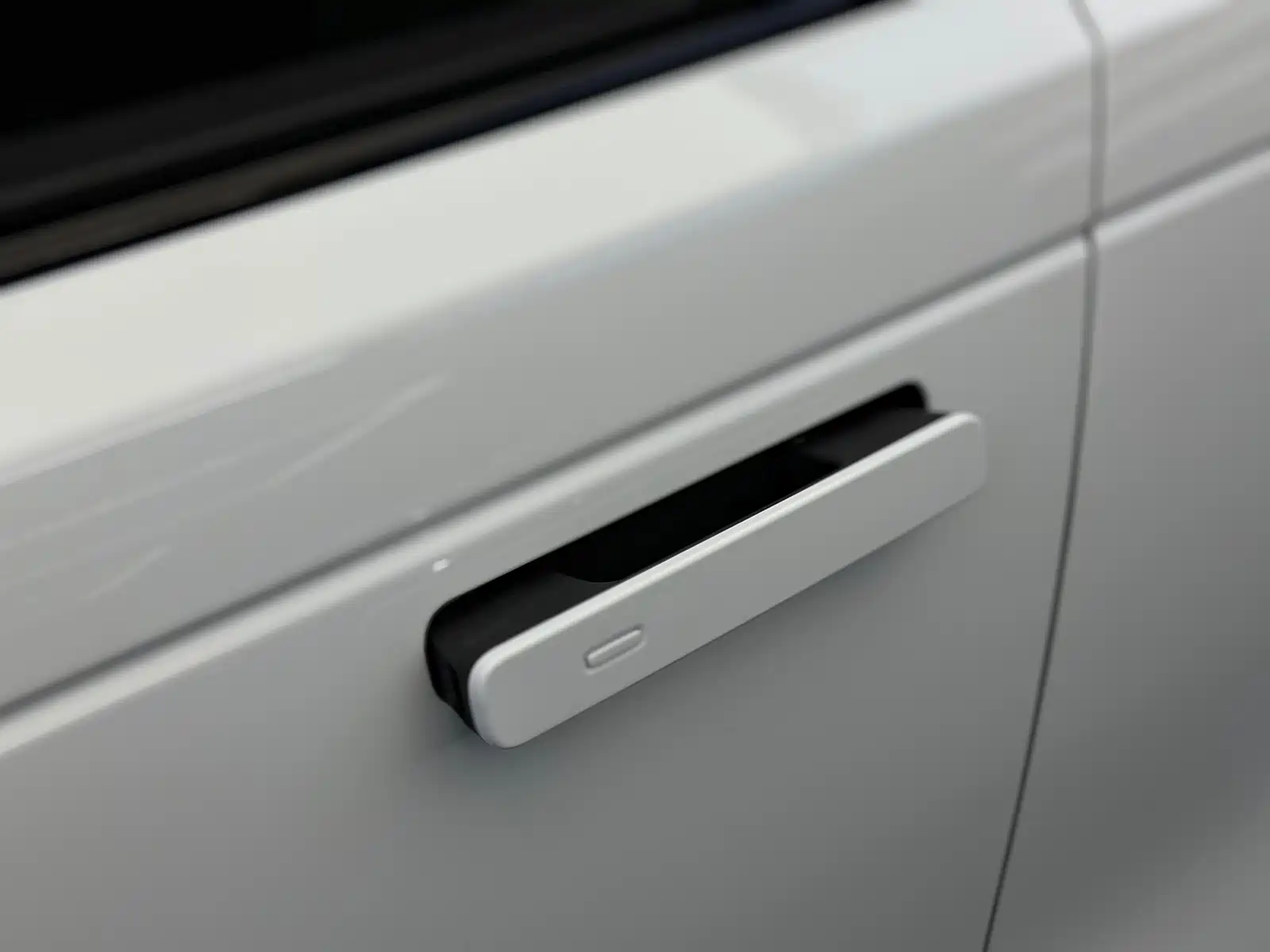 Фото 19 - Land Rover Range Rover Velar