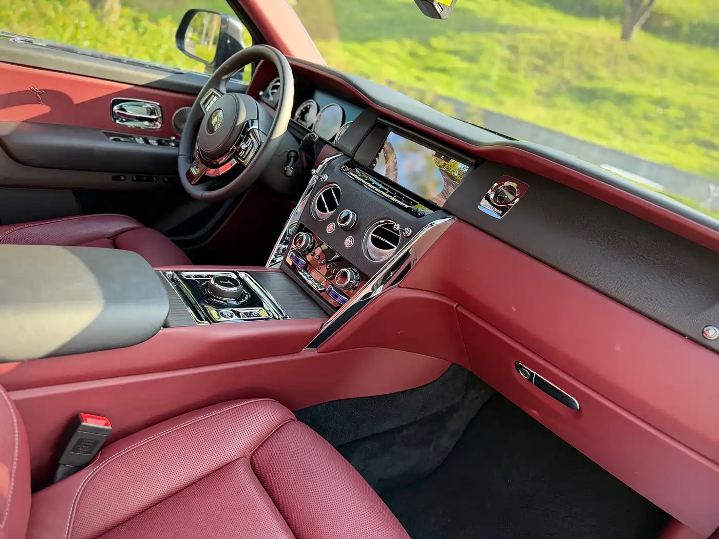 Rolls-Royce Cullinan 2019 2018 5-Seater Version