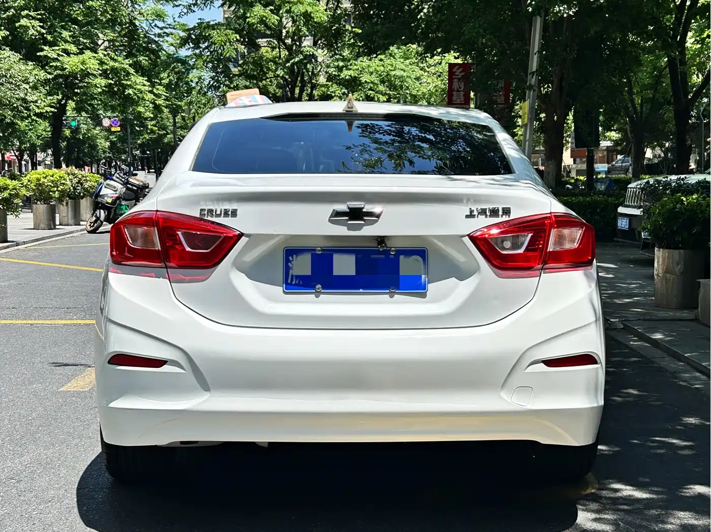 Chevrolet Cruze 2017 1.5L Automatic Pioneer Sunroof фото 5