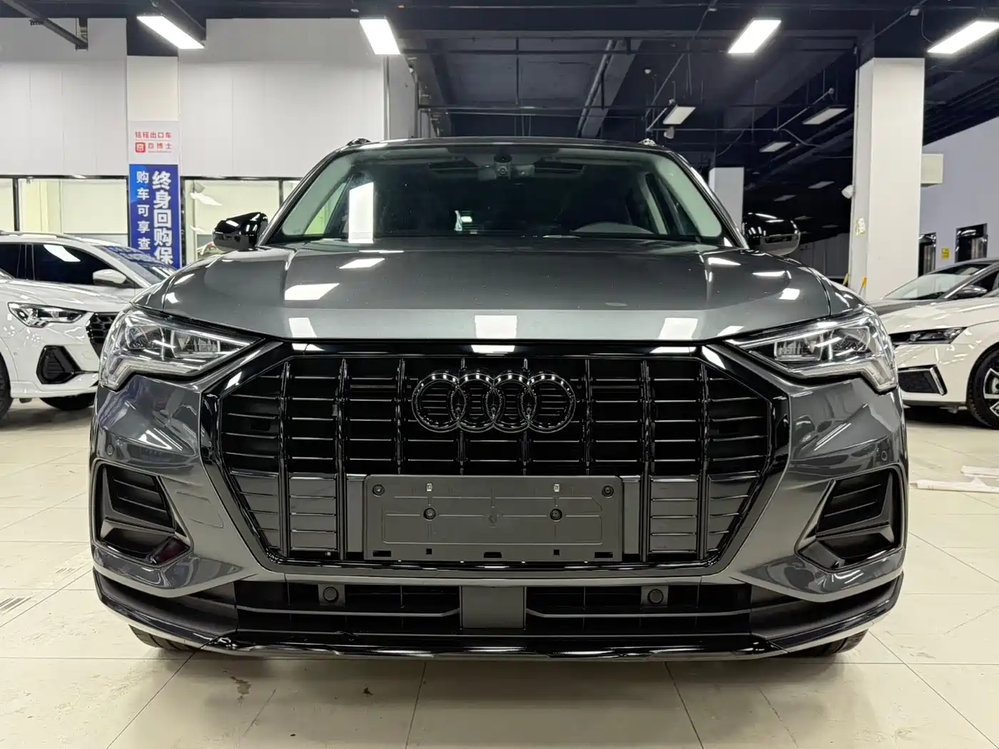 Audi Q3 2022 35 TFSI Fashion Elegance фото 3