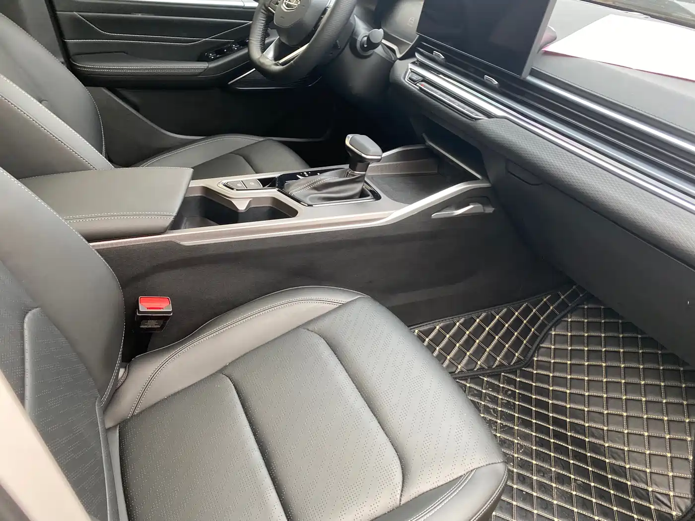 GEELY AUTOMOBILE EMGRAND