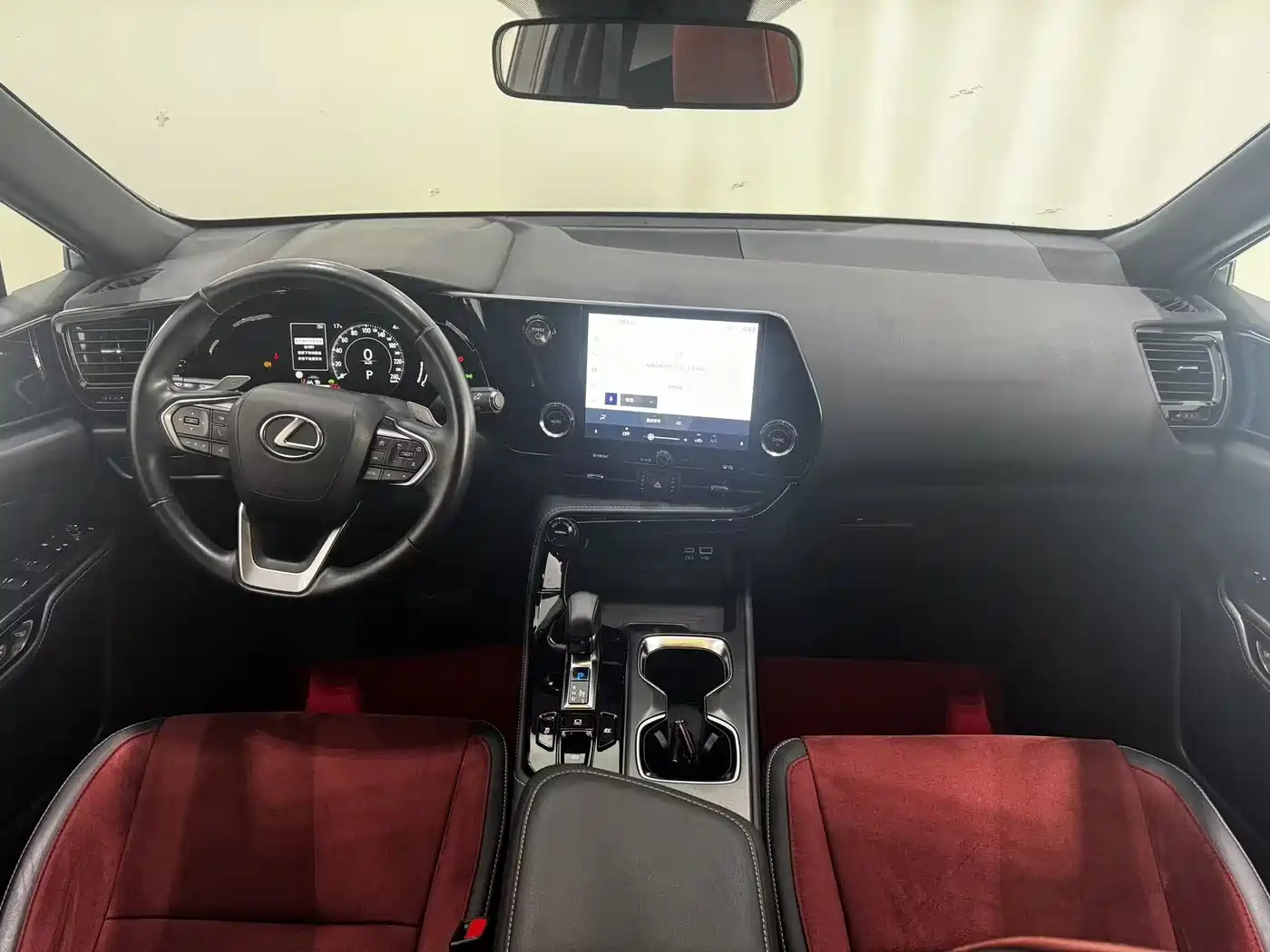 Lexus NX 2022 350h FWD Innovation Edition фото 6