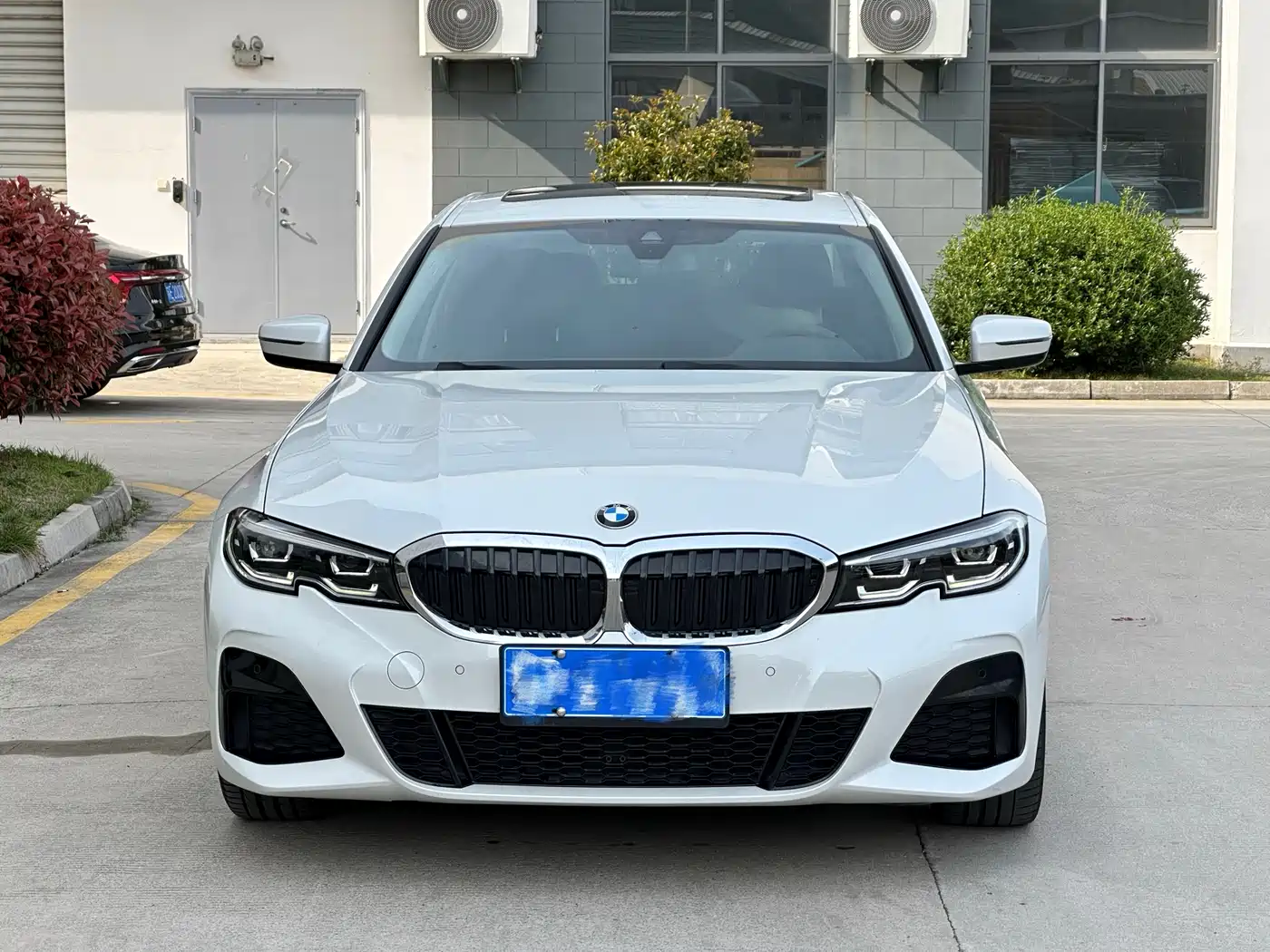 BMW 3 Series 2020 Facelift 325Li Launch Edition фото 2