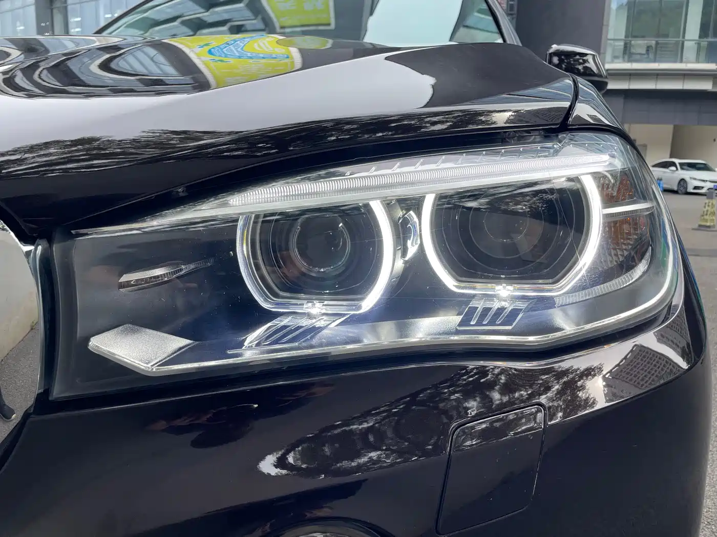 BMW X5 (Import) 2018 xDrive35i Elegant Model фото 23