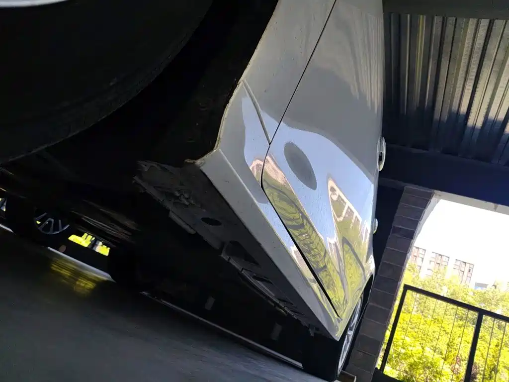 Toyota Corolla 2021 Hybrid 1.8L E-CVT Elite Edition фото 21