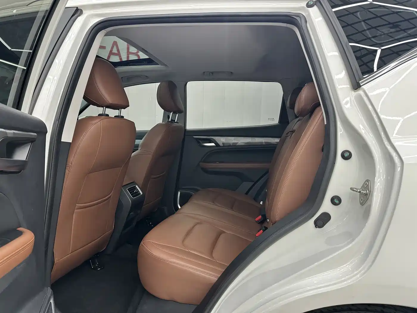 GEELY AUTOMOBILE VISION X6