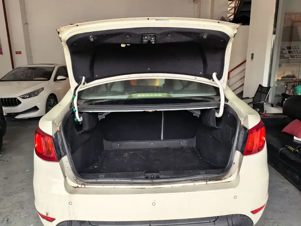 BAIC Senova D50 2016 2014 1.5L CVT Standard