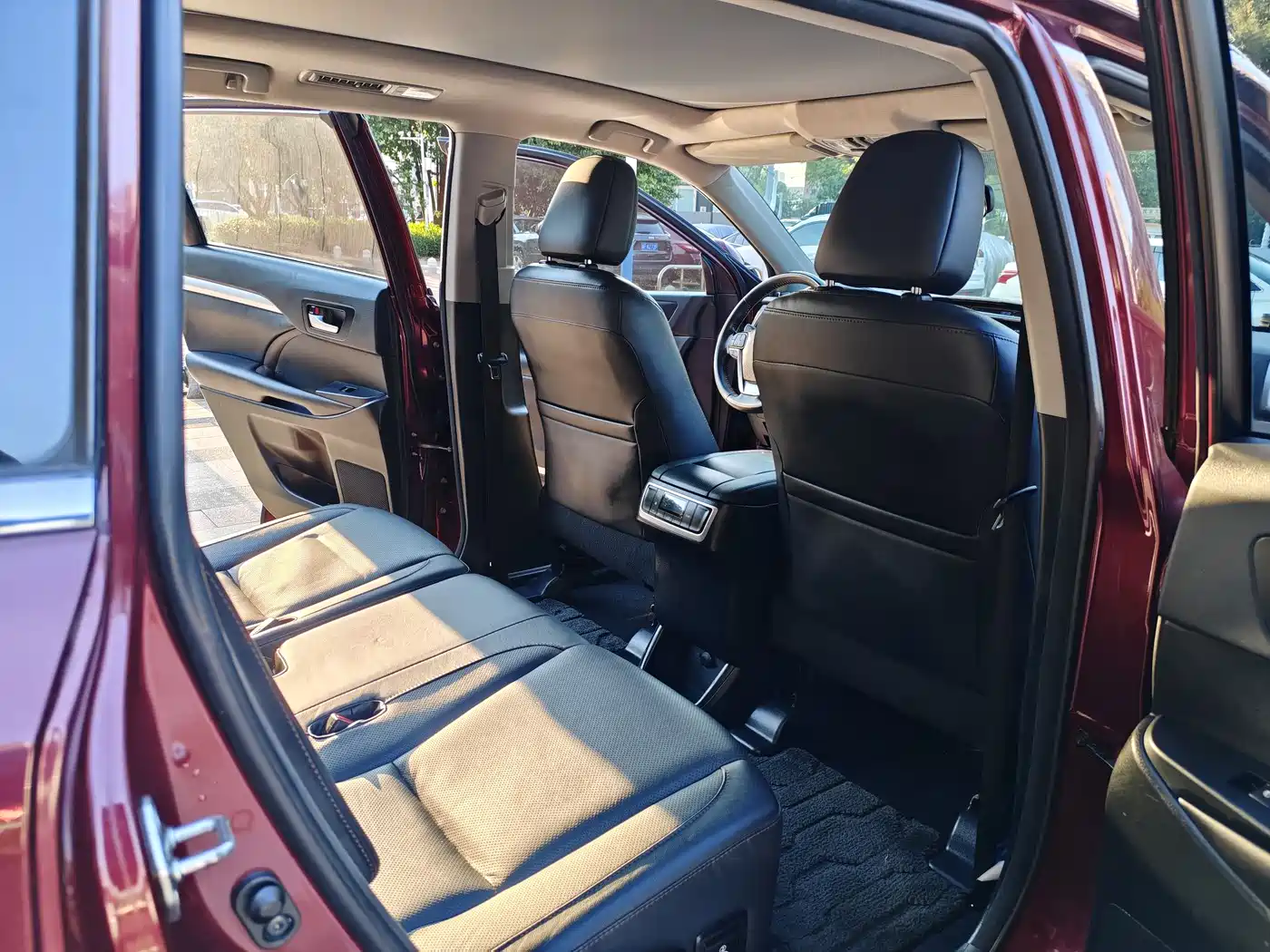 Toyota Highlander 2015 2.0T FWD Luxury Edition 7-seater фото 10
