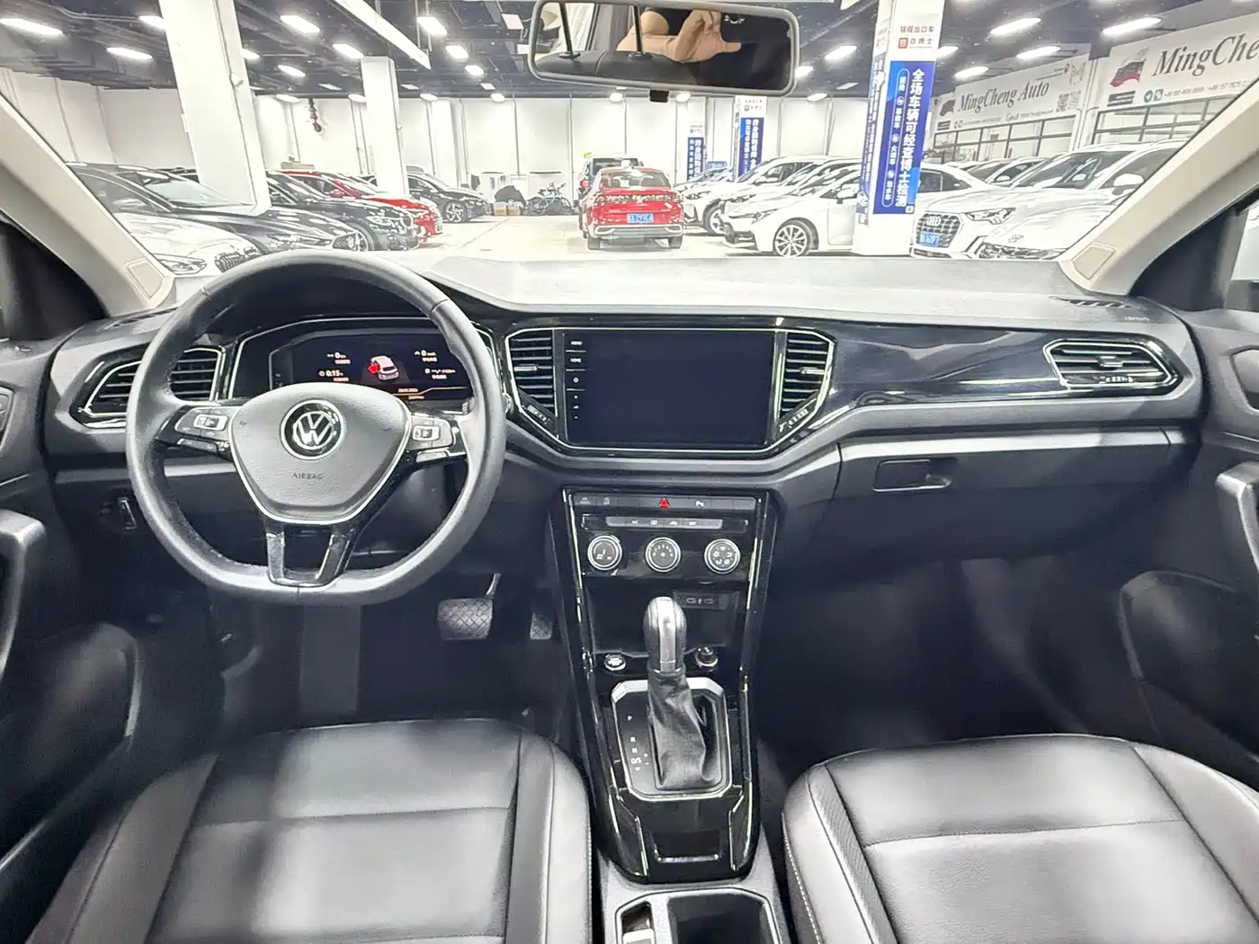 Volkswagen T-ROC 2022 280TSI DSG 2WD Comfort PLUS фото 20