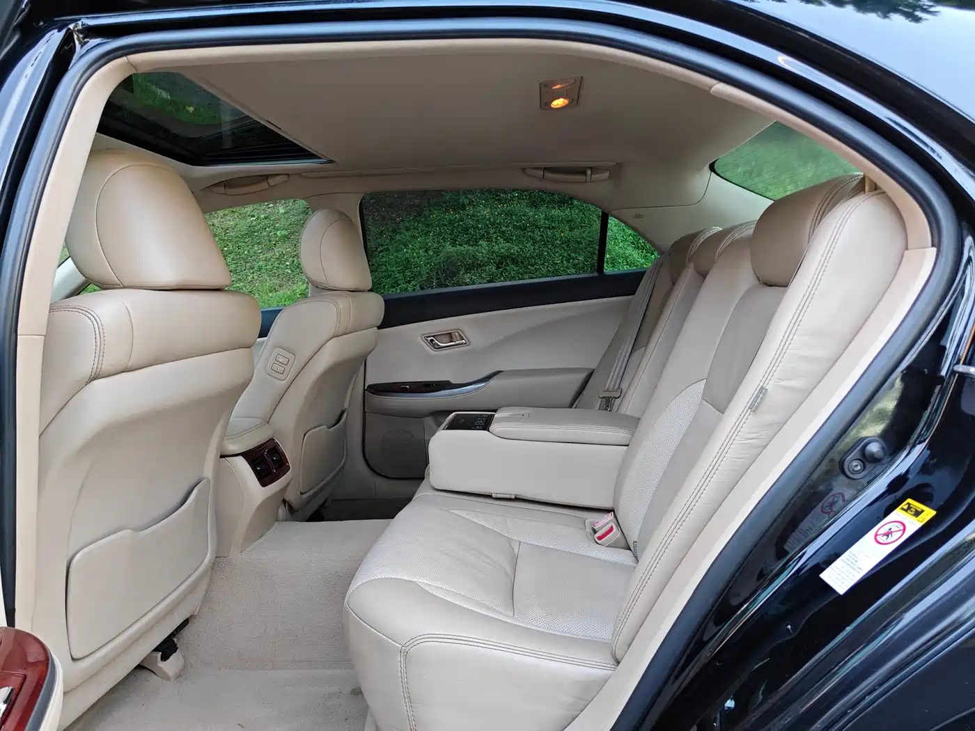 Toyota Crown 2012 2.5L Royal Leather Edition фото 12