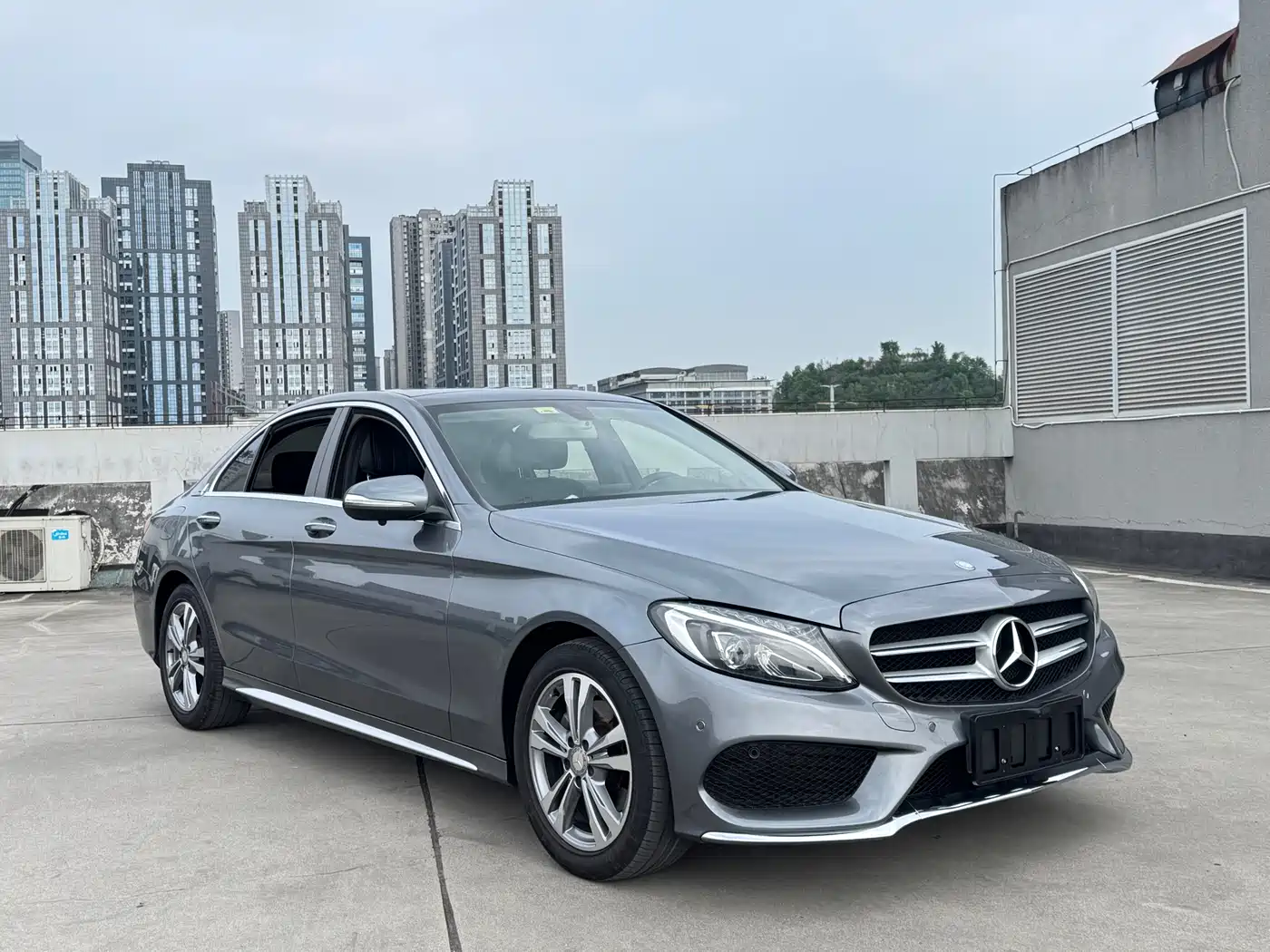 Mercedes-Benz C-Class 2017 Facelift C 200 L Sport Edition фото 3