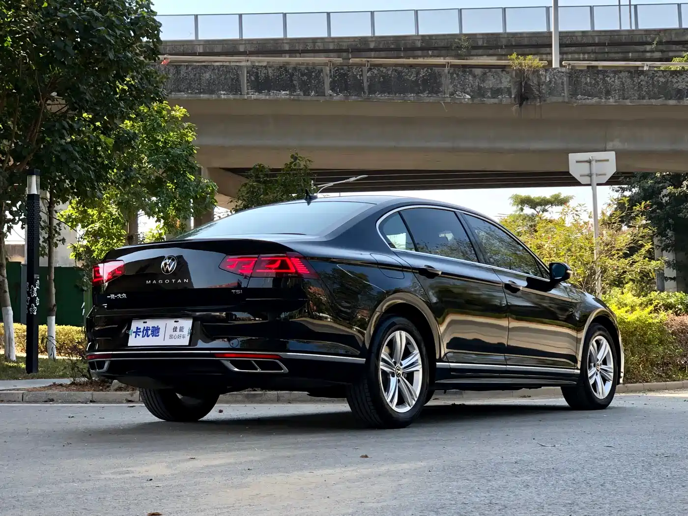 Volkswagen Magotan 2025 Popular Edition 280TSI DSG Comfort фото 7
