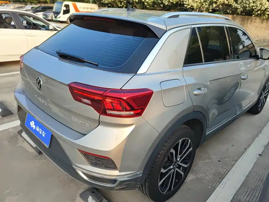 Volkswagen T-ROC 2021 Facelift 280TSI DSG 2WD Comfort Smart Connect Edition фото 3
