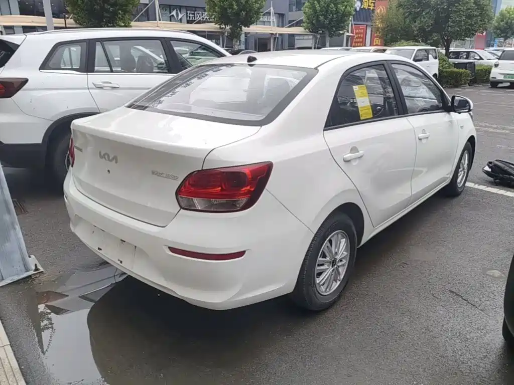 Kia Huan Chi 2026 2020 Facelift 1.4L Auto Comfort Sunroof Edition