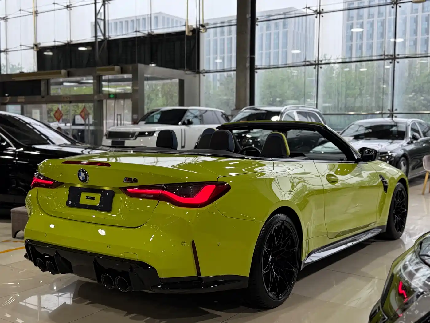 BMW M4