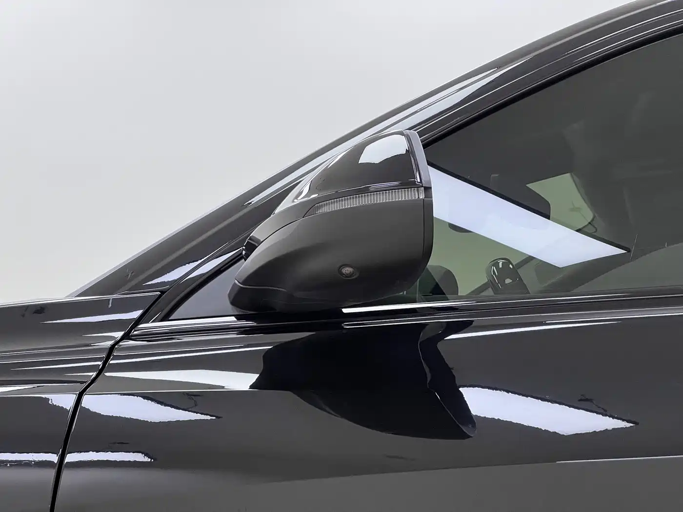 Audi Q8 2022 55 TFSI Luxury Dynamic фото 10