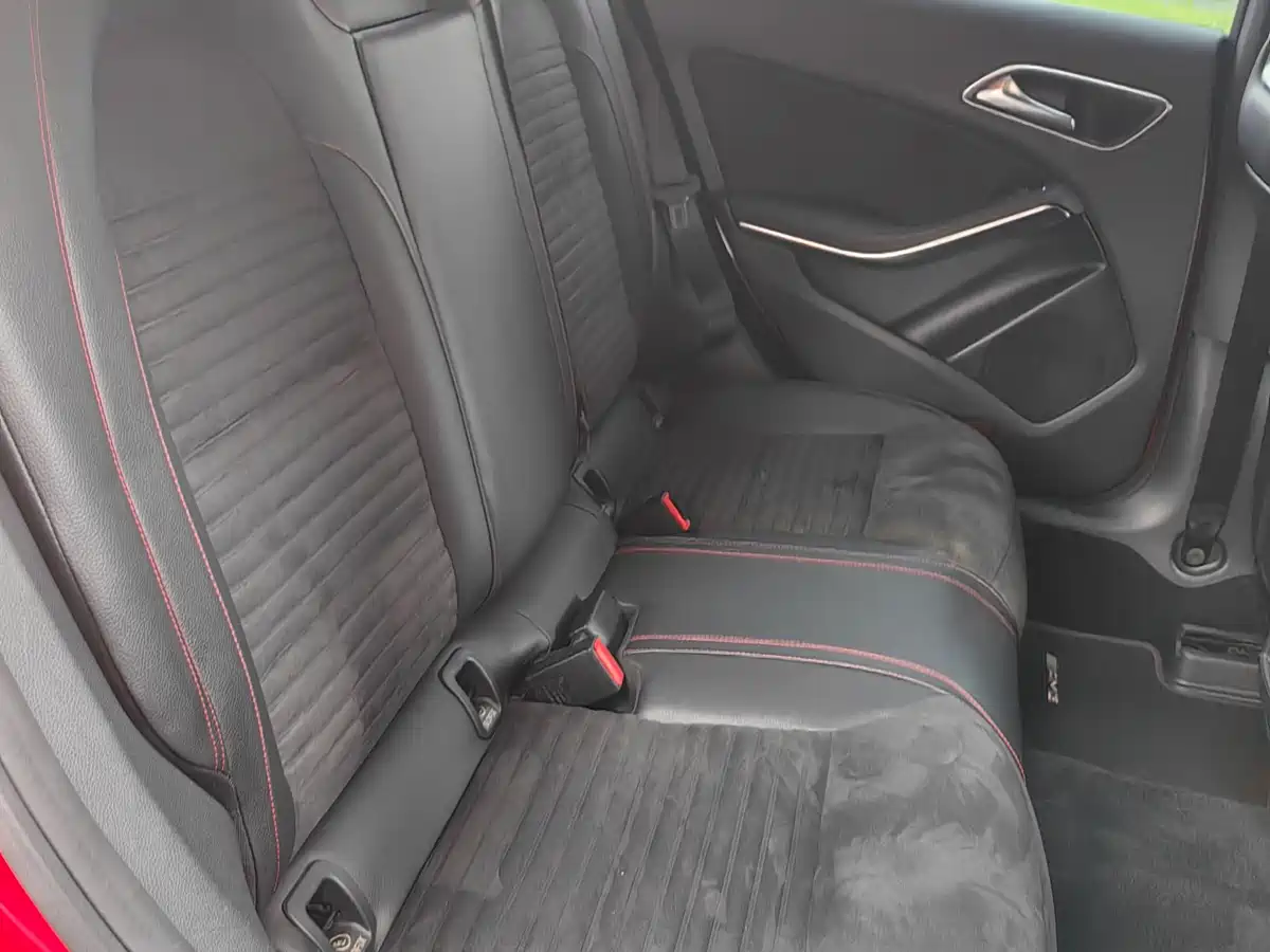 Mercedes-Benz CLA (Import) 2017 CLA 220 4MATIC фото 20