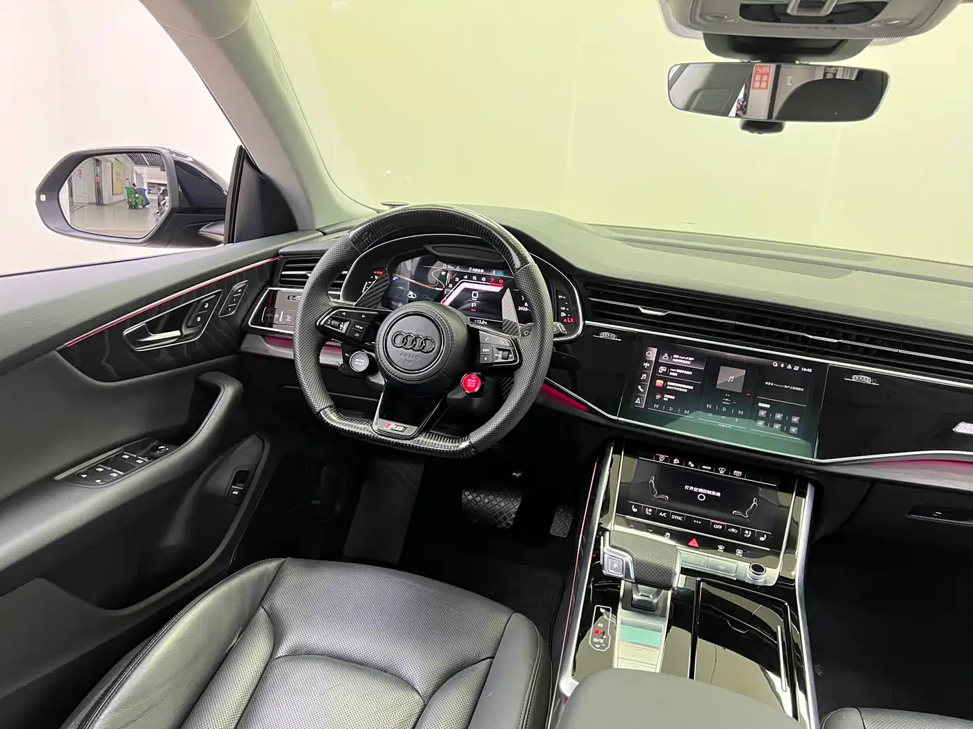 Audi Q8 2022 55 TFSI Luxury Dynamic фото 22