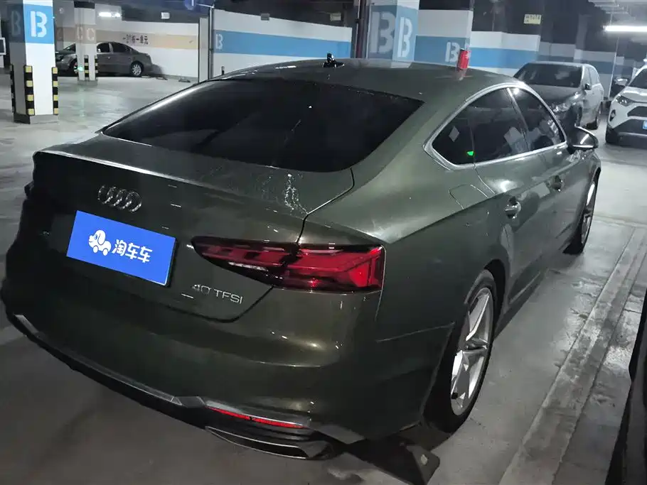 Audi A5 (Import) 2022 Sportback 40 TFSI Fashion Dynamic фото 3