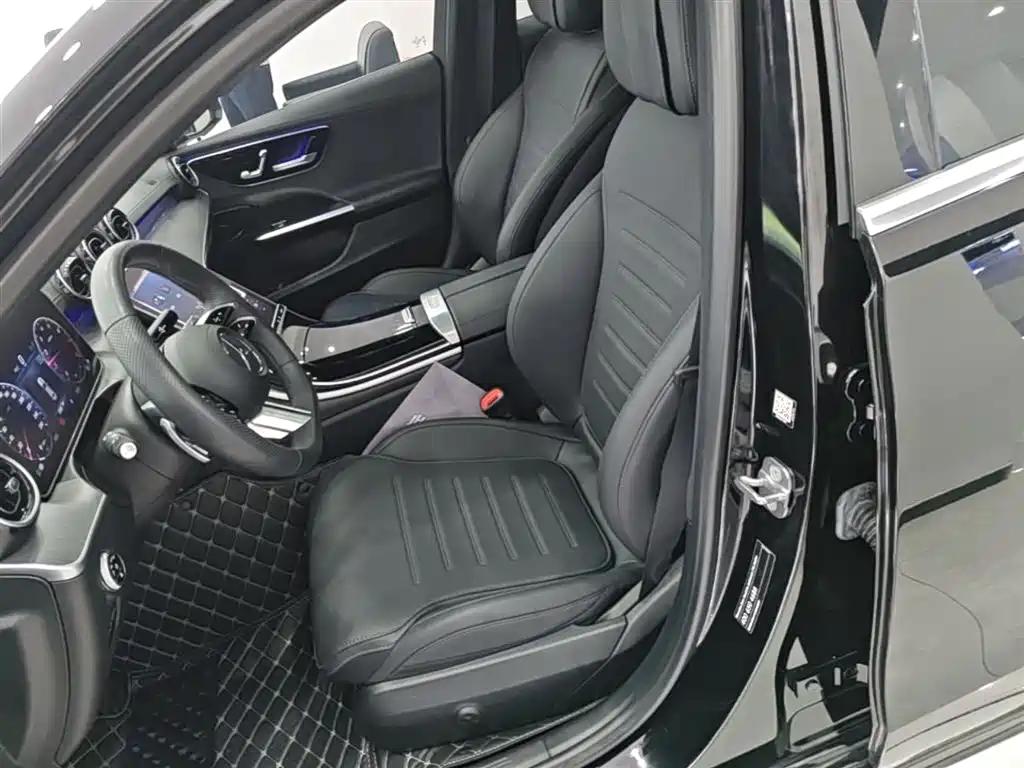 Mercedes-Benz C-Class 2023 Facelift C 200 L Sport Edition фото 15