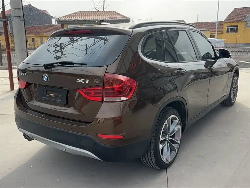 BMW X1 2015 Model sDrive18i Leading Advanced Edition фото 16