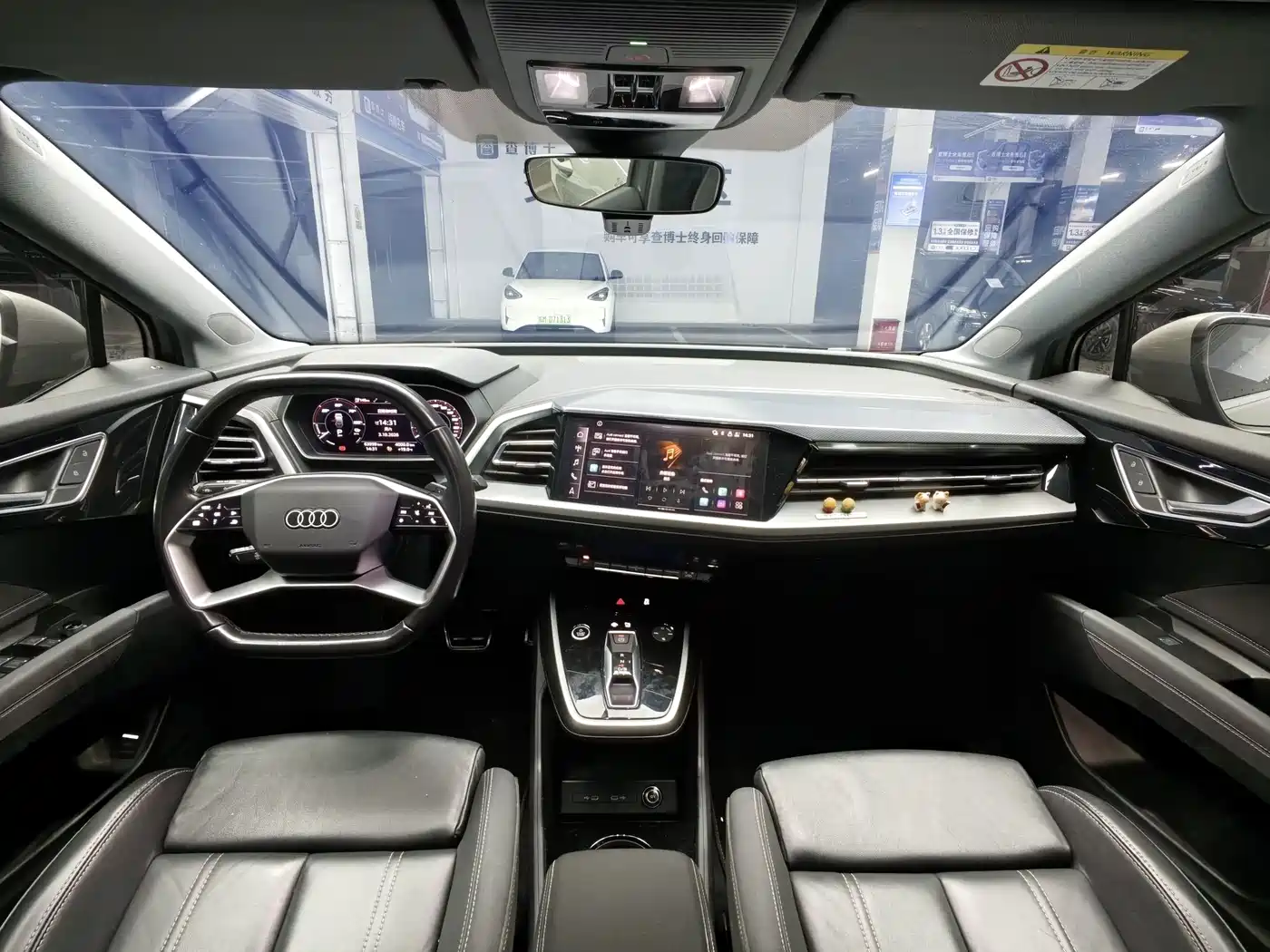 Audi Q4 e-tron 2023 2023 40 e-tron Pioneer Edition