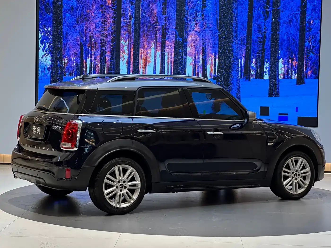 Photo 2 - MINI COUNTRYMAN