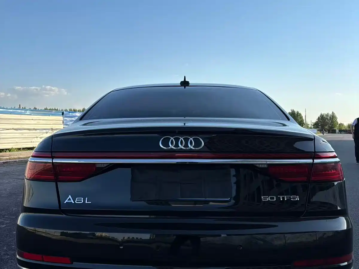Audi A8 2021 A8L 50 TFSI quattro Luxury фото 8