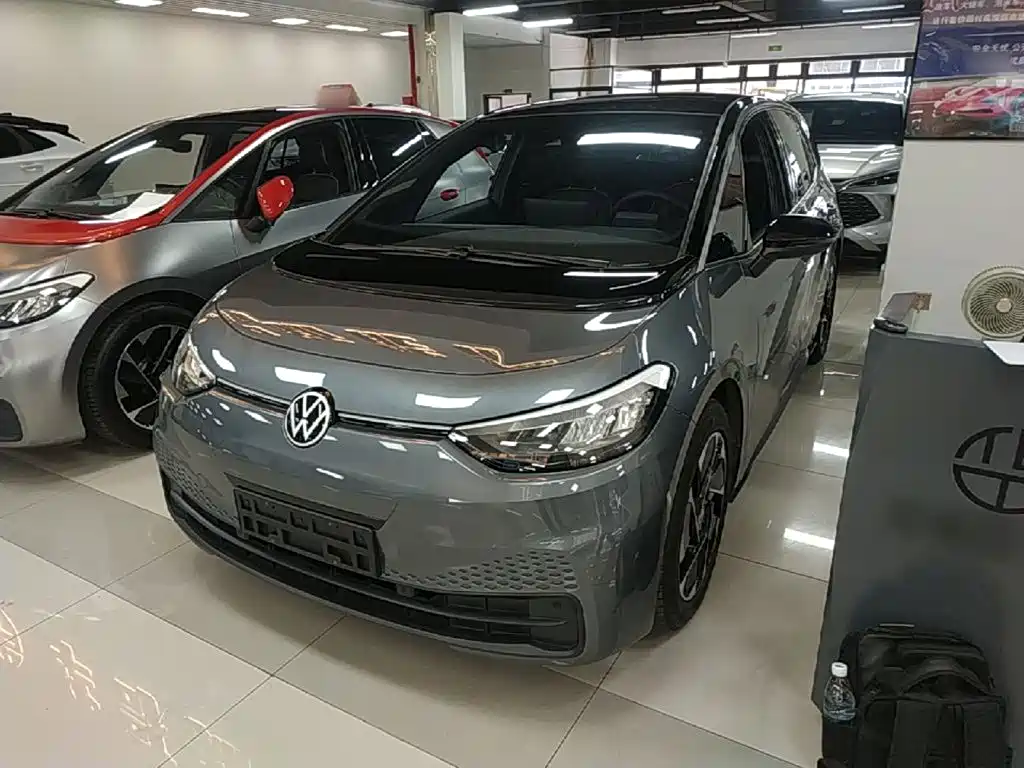 Volkswagen ID.3 2025 Smart Outstanding Edition