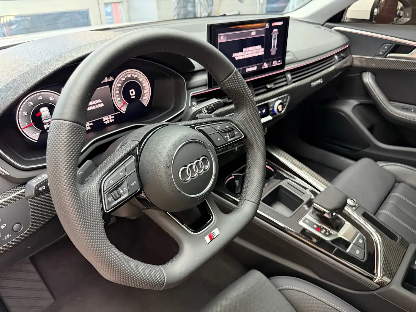 Audi A4L 2023 40 TFSI Luxury Sport фото 14