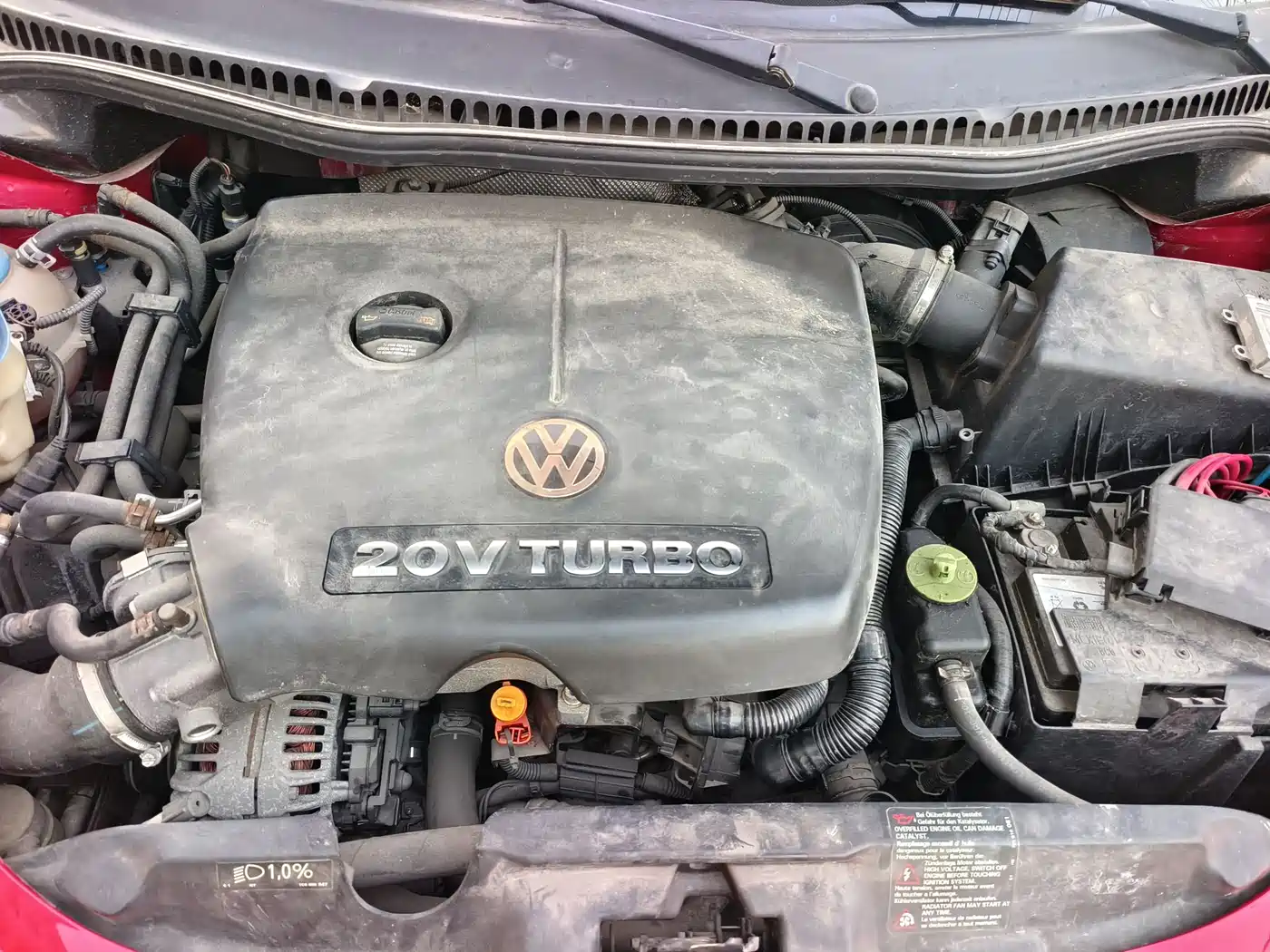 Volkswagen Beetle 2008 1.8T AT Luxury фото 9