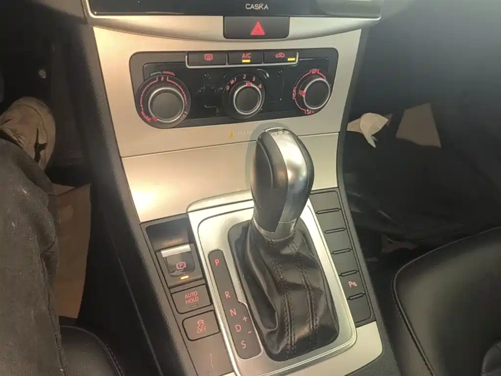 Volkswagen Magotan 2016 1.8TSI Smart Comfort фото 14