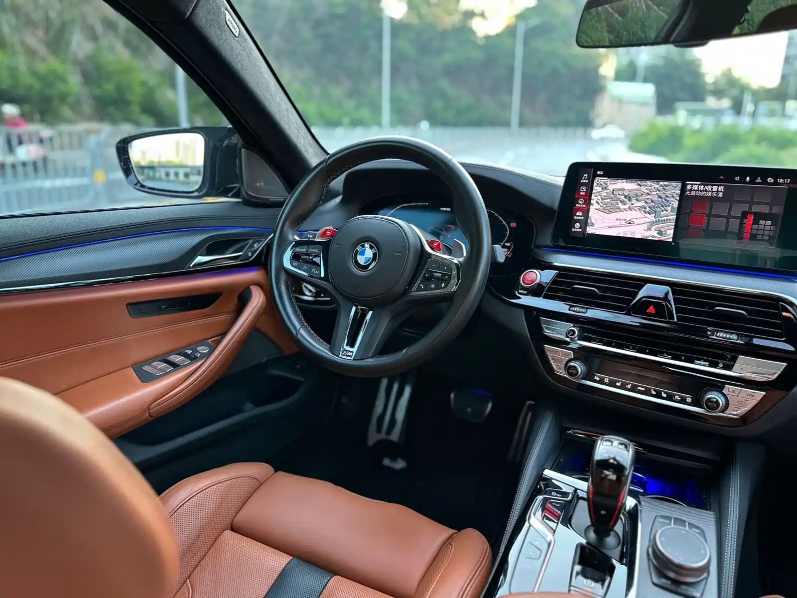 Фото 9 - BMW M5