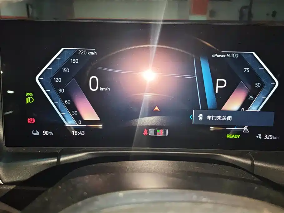 BMW i3 2024 eDrive 35 L фото 14