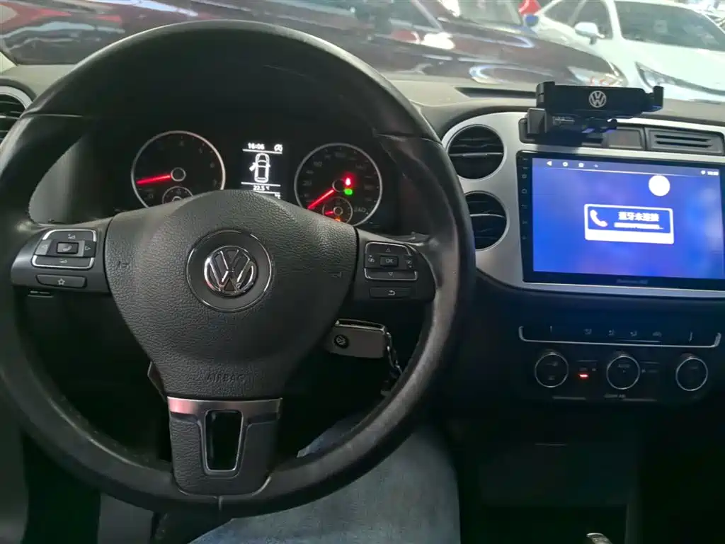 Volkswagen Tiguan 2016 280TSI Automatic 2WD Silk Road Comfort фото 10