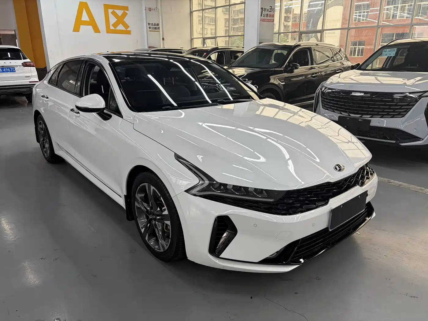 Kia K5 2020 380T GT-Line Premium Edition фото 3