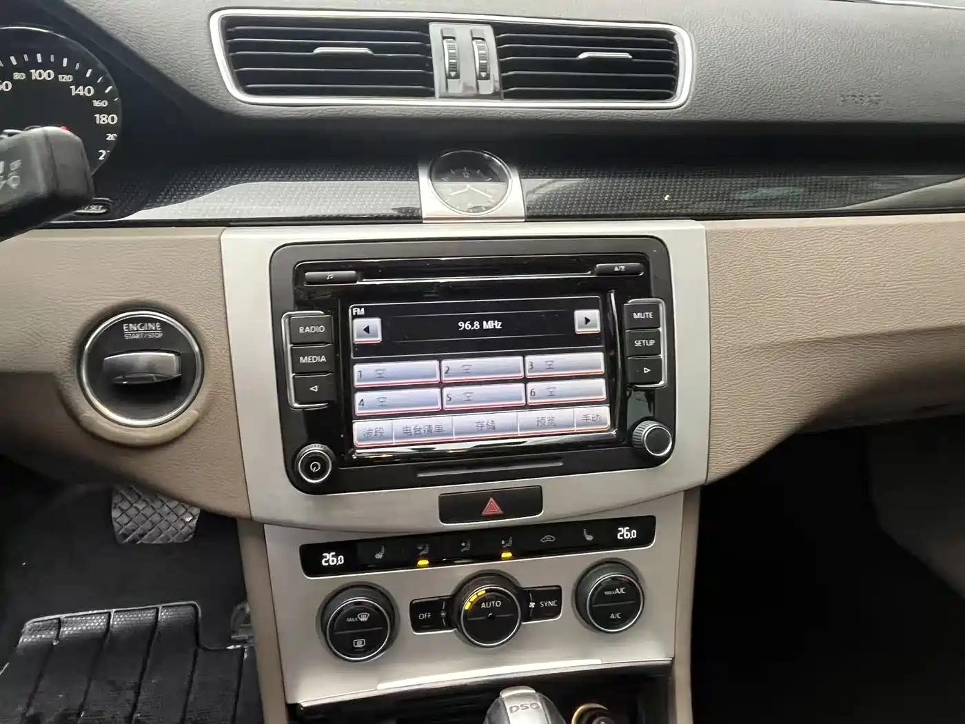 Volkswagen Magotan 2013 1.8TSI Luxury фото 8