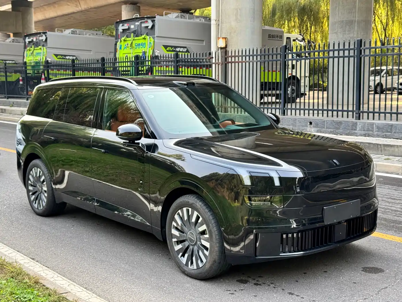 2026 Lynk & Co 900